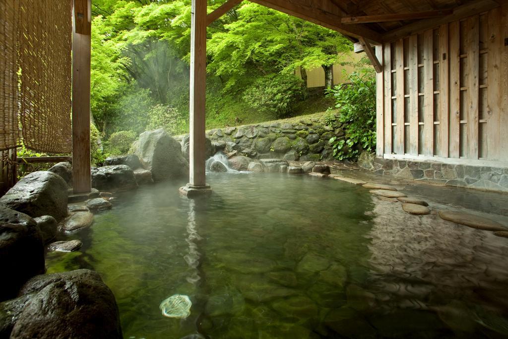 Hotel Ryochiku Bettei Beppu Esterno foto
